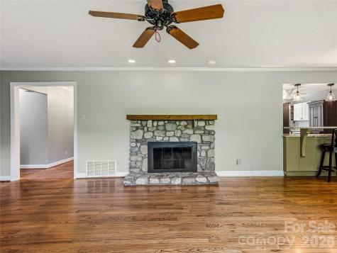 100 Hummingbird Lane Columbus NC 28722