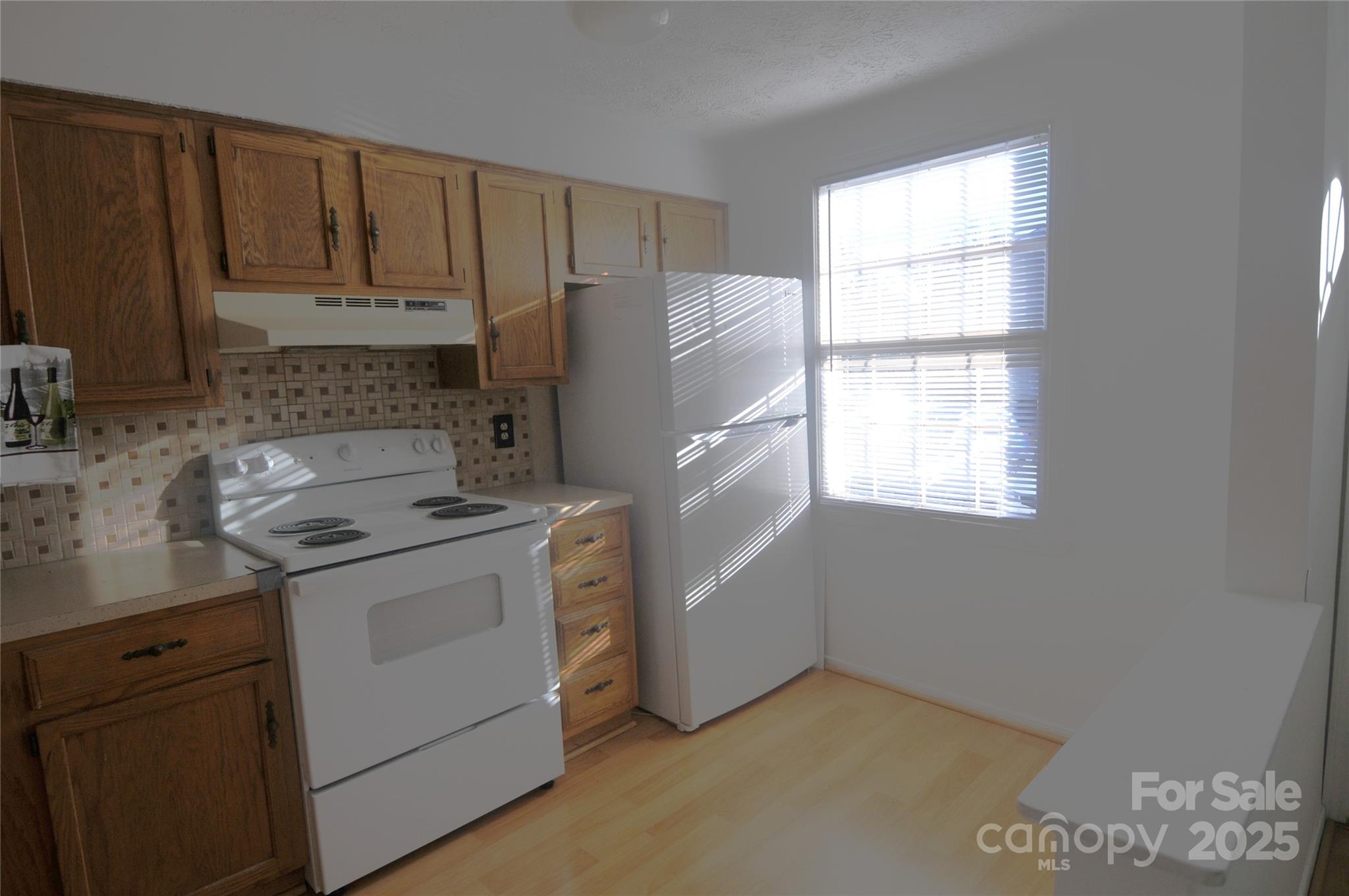 9432-D Lexington Circle Charlotte NC 28213