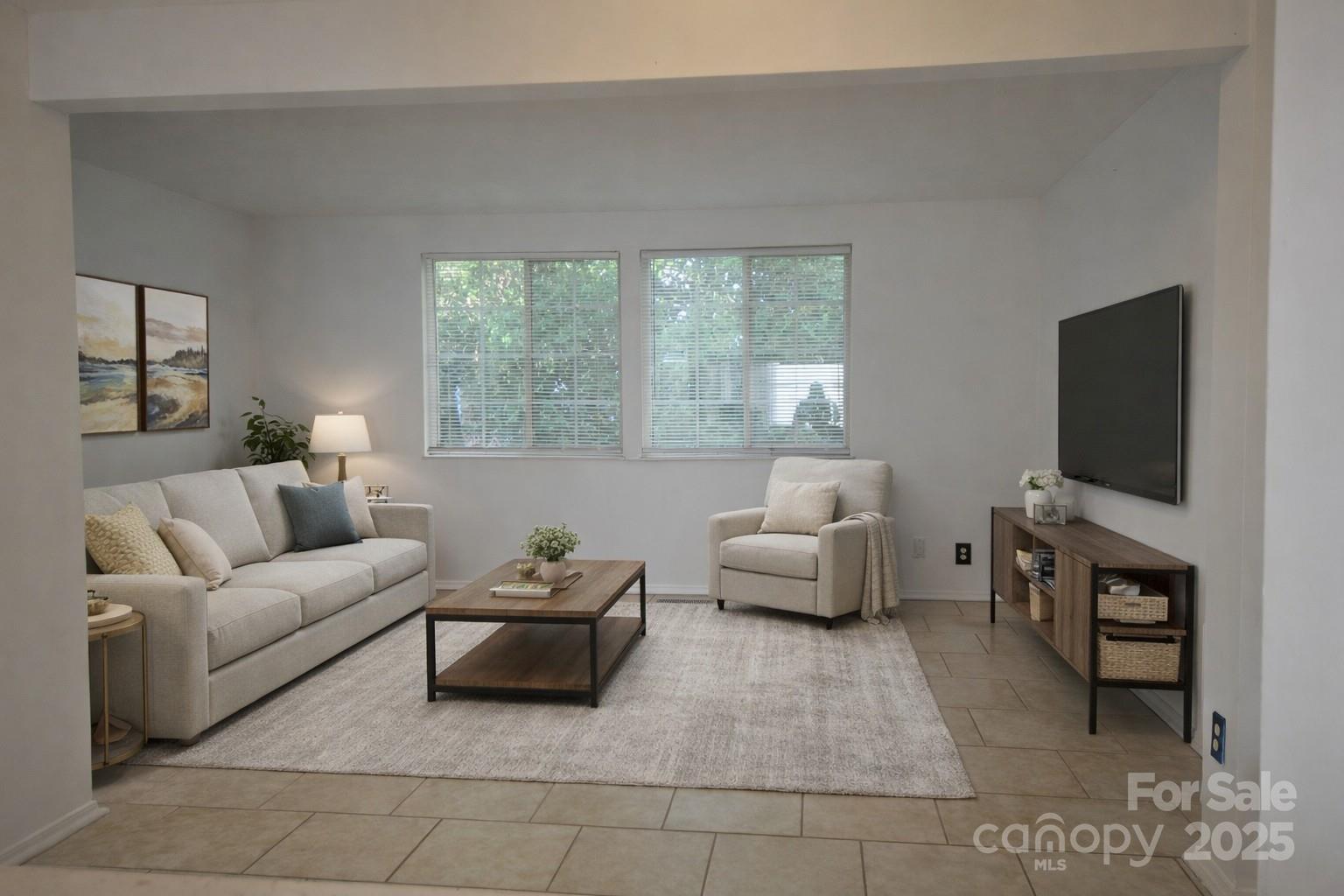 9432-D Lexington Circle Charlotte NC 28213