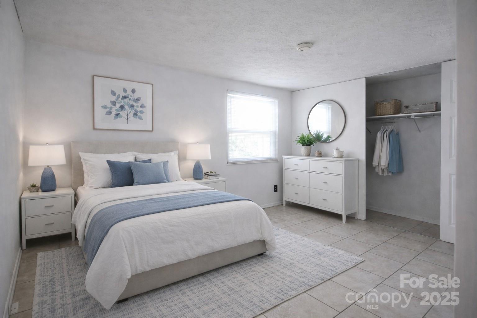 9432-D Lexington Circle Charlotte NC 28213