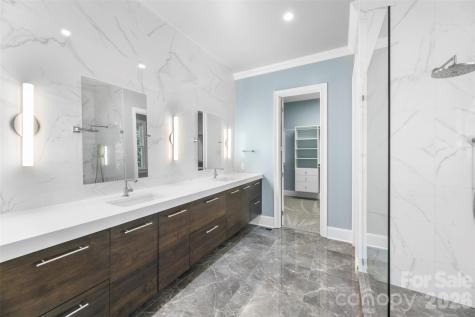 8928 Heydon Hall Circle Charlotte NC 28210