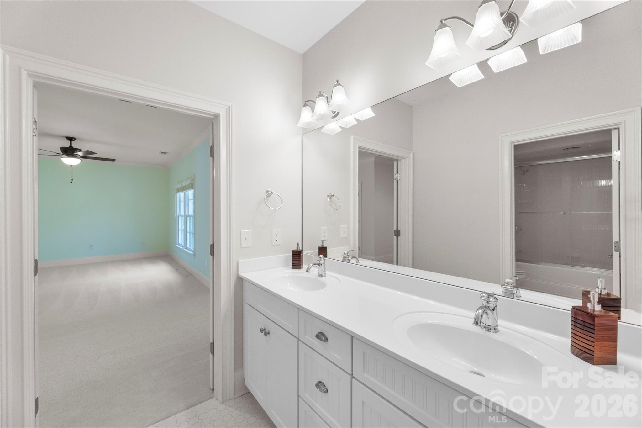 8928 Heydon Hall Circle Charlotte NC 28210