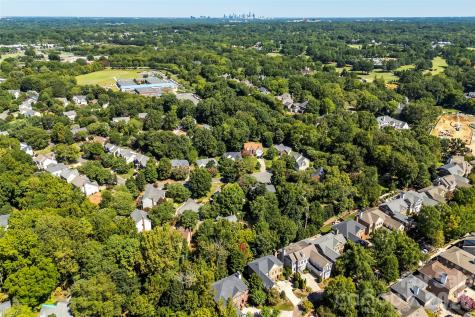 8928 Heydon Hall Circle Charlotte NC 28210