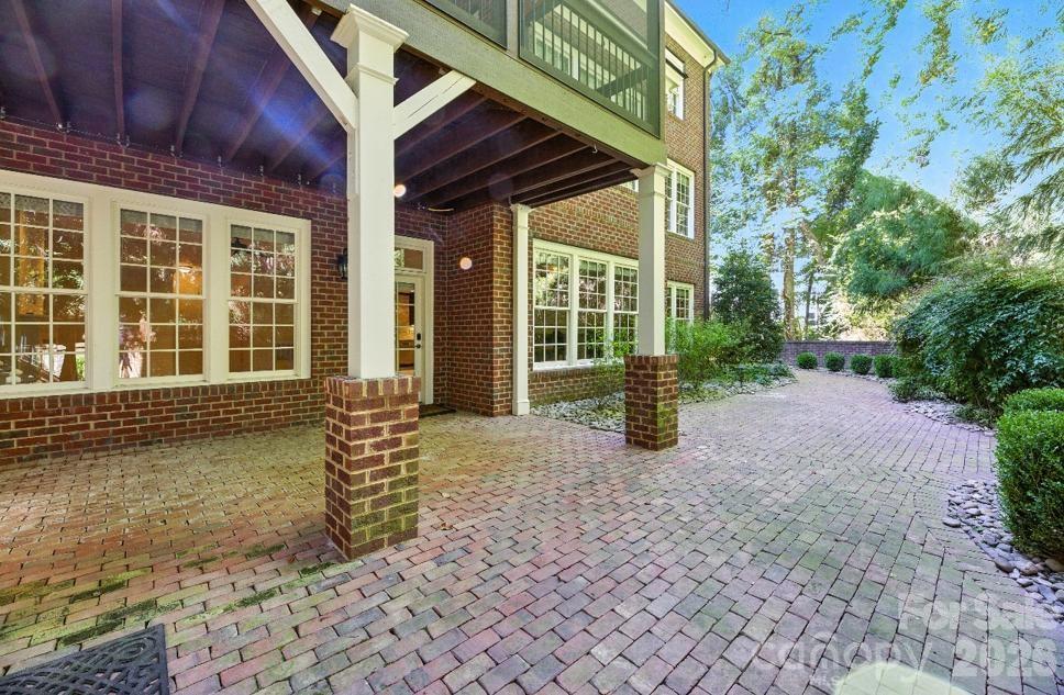 8928 Heydon Hall Circle Charlotte NC 28210