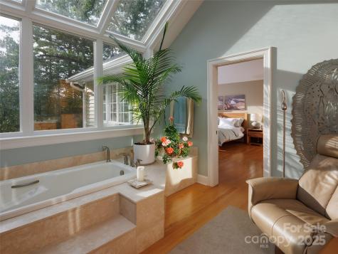 52 Robinhood Road Asheville NC 28804
