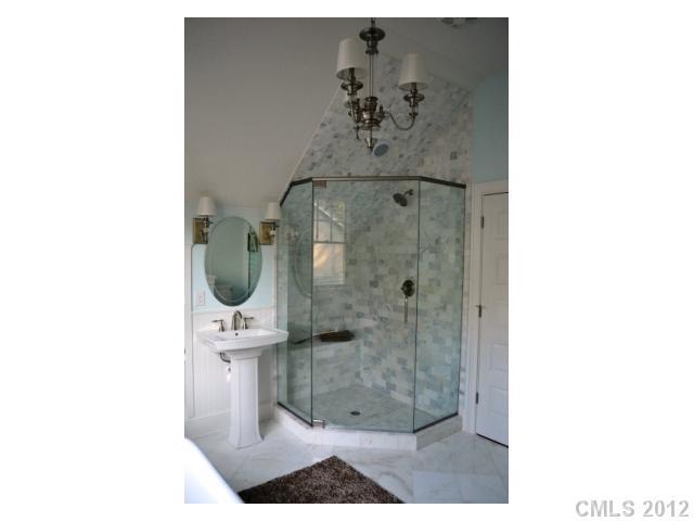 1432 Waverly Avenue Charlotte NC 28203
