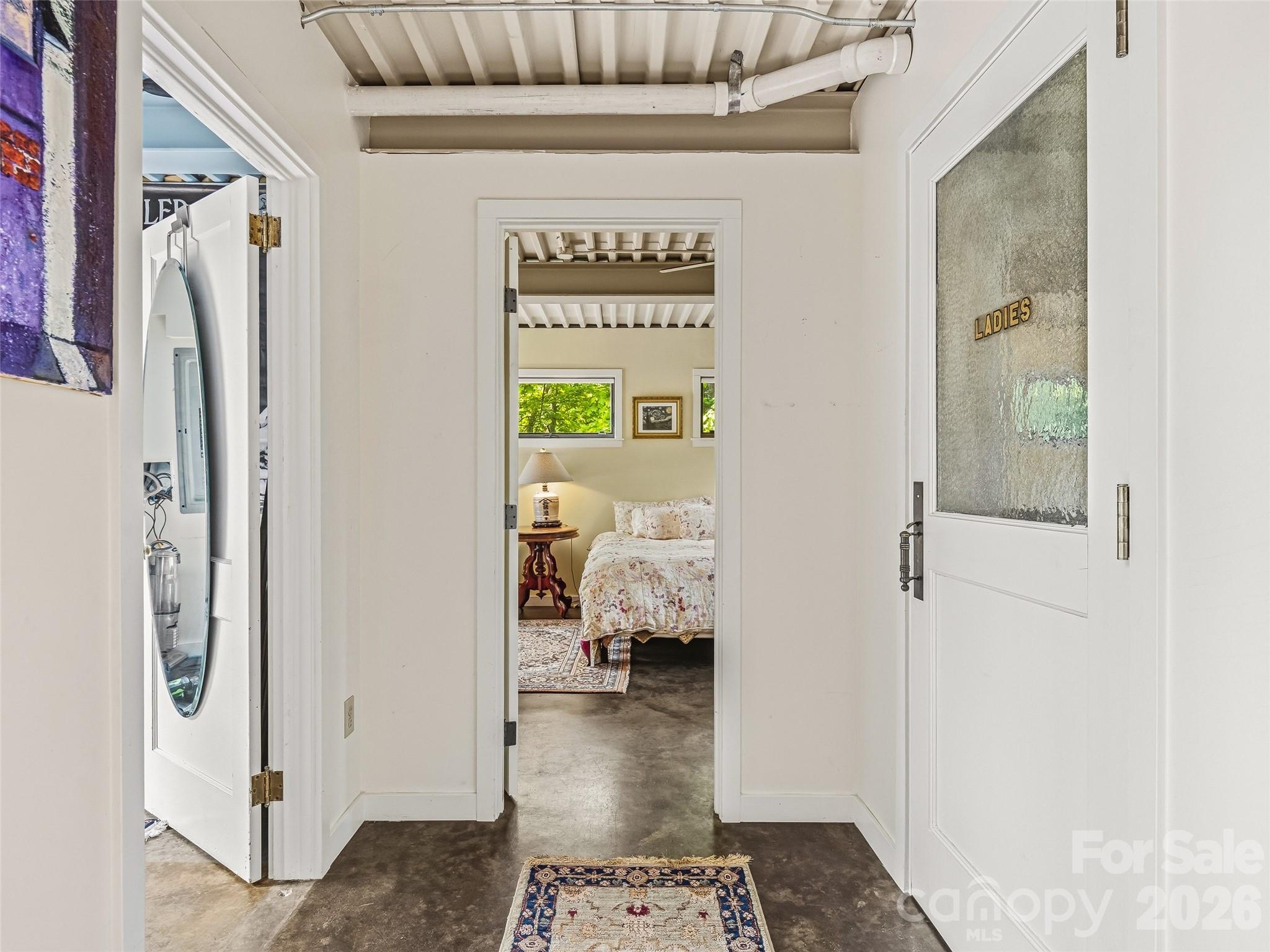 24 Kimberly Avenue Asheville NC 28804