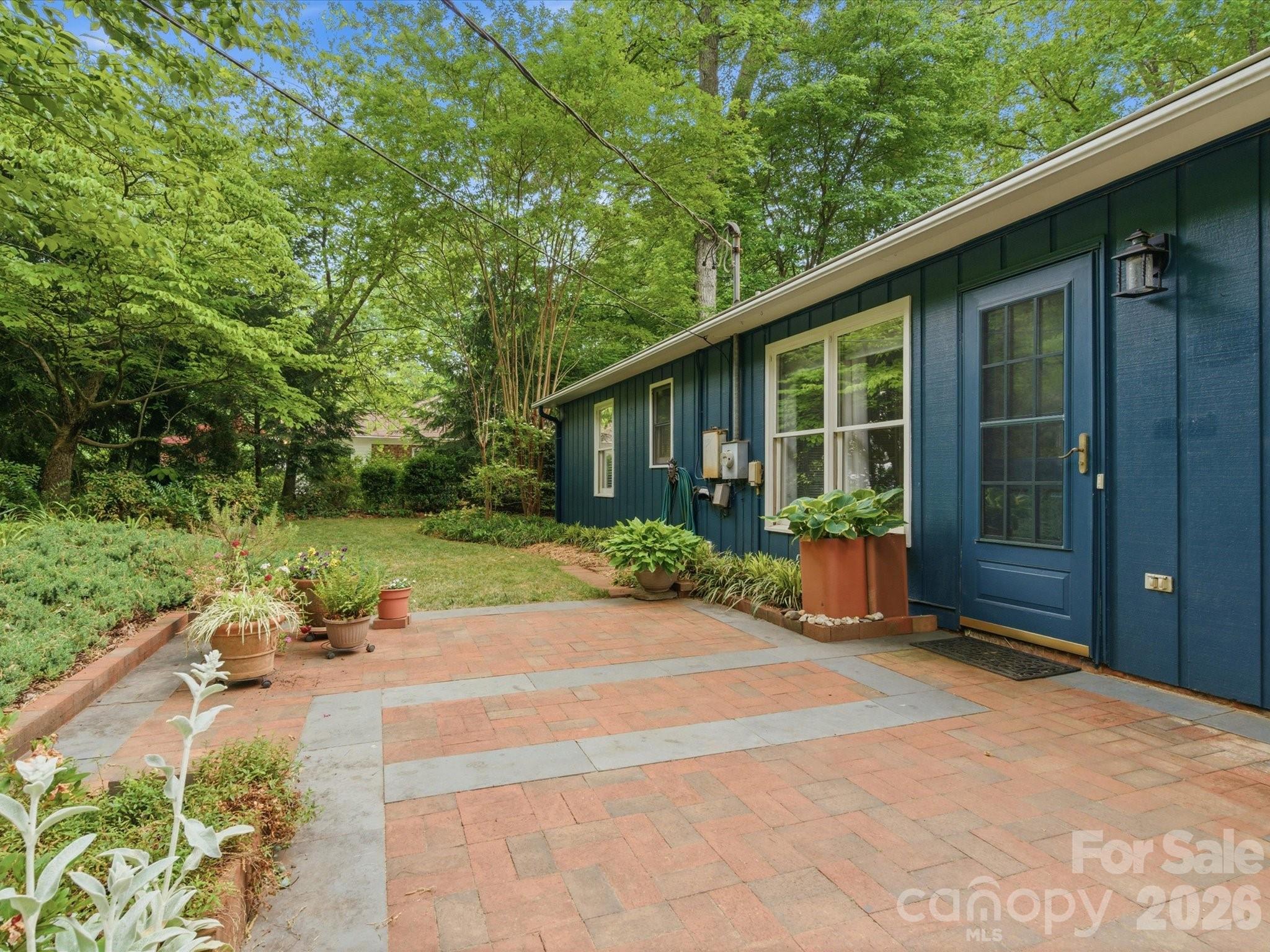 6000 Lake Road Mint Hill NC 28227