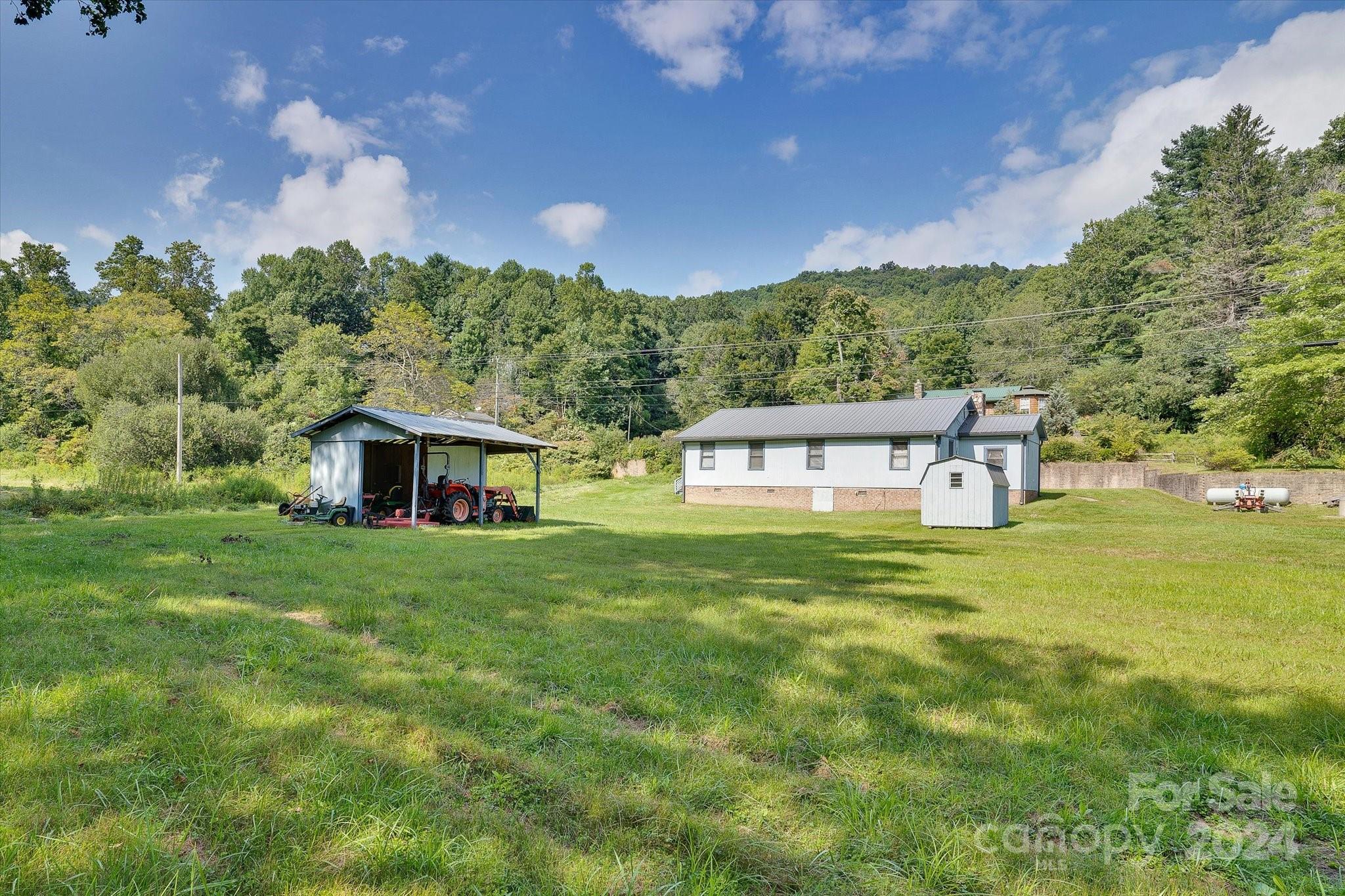 5407 Gerton Highway Gerton NC 28735