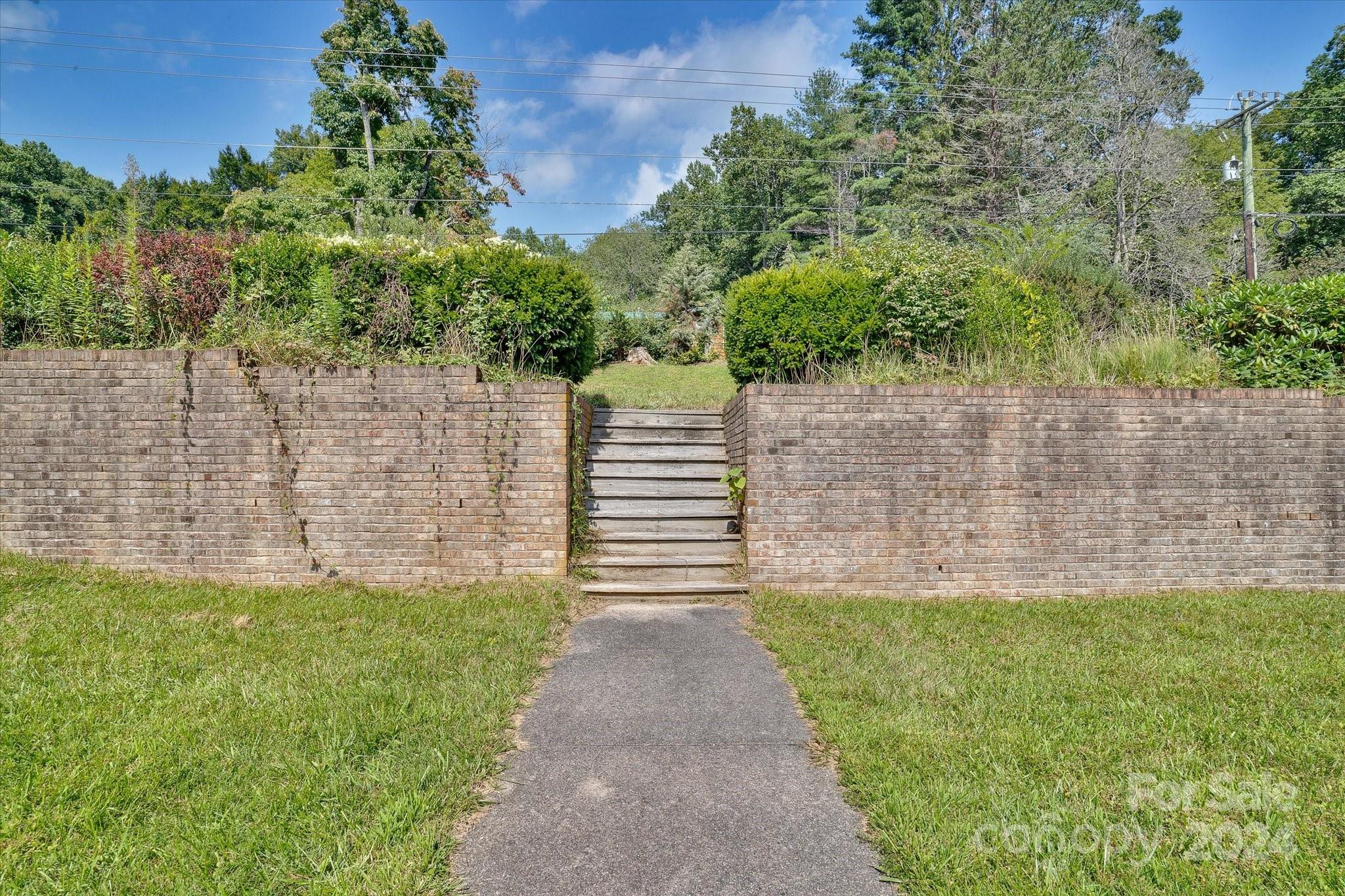 5407 Gerton Highway Gerton NC 28735