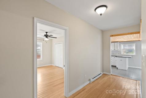 2 Worley Place Asheville NC 28806