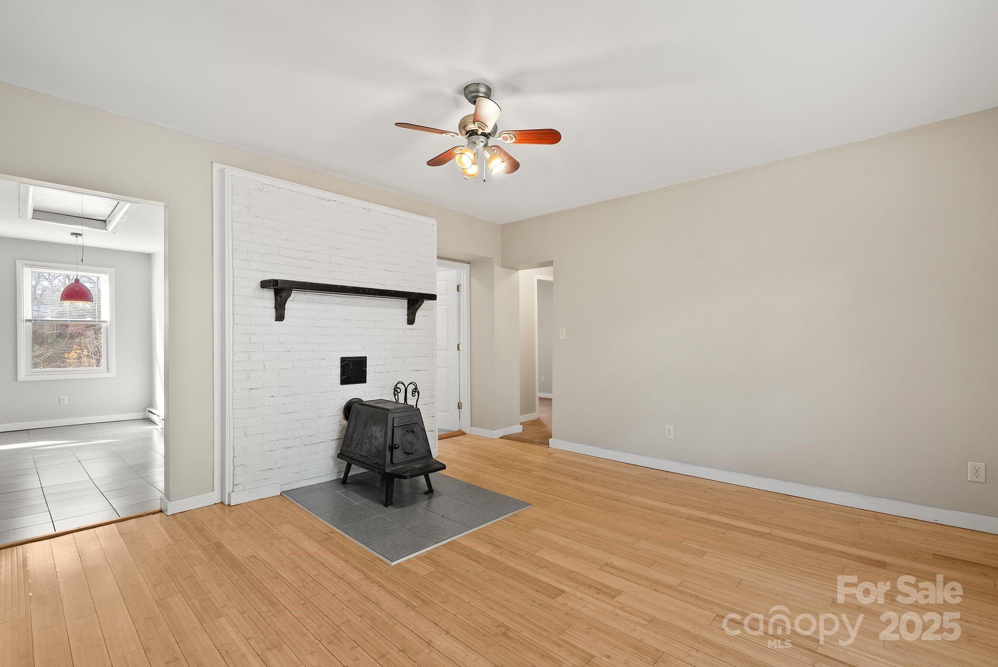 2 Worley Place Asheville NC 28806