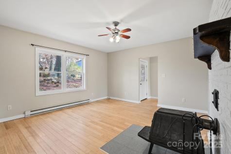 2 Worley Place Asheville NC 28806