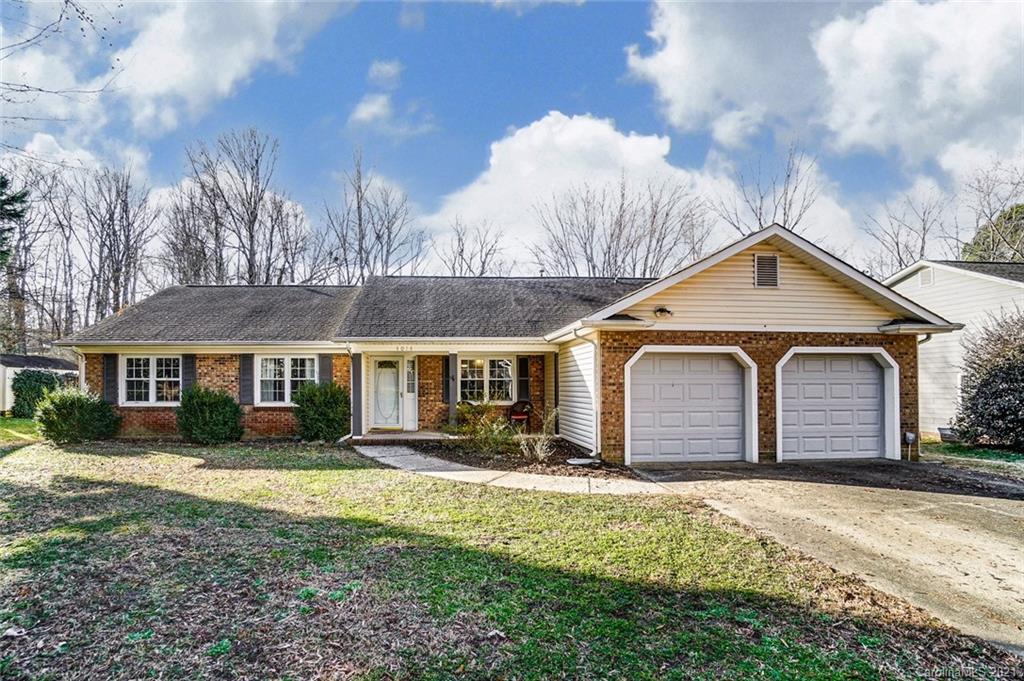4014 Foxmoor Drive Charlotte NC 28226