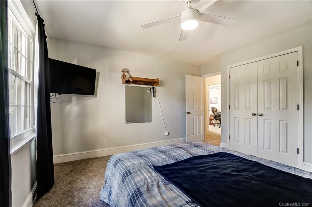 4014 Foxmoor Drive Charlotte NC 28226