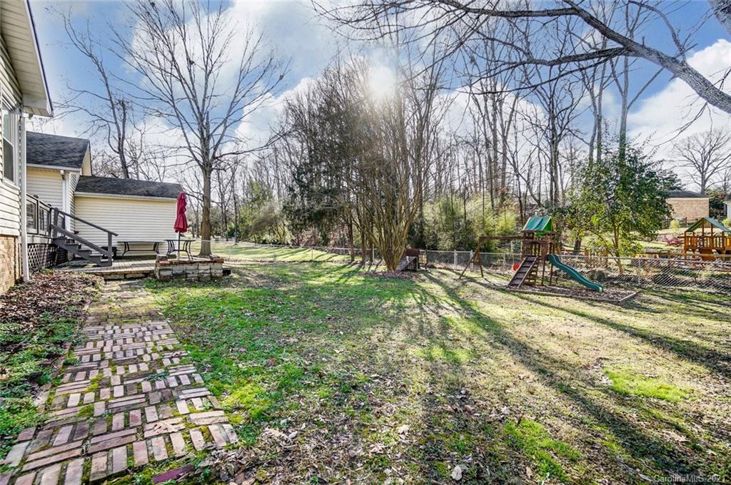 4014 Foxmoor Drive Charlotte NC 28226