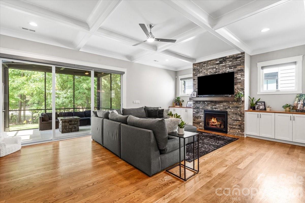 14125 Shelburne Village Drive Charlotte NC 28278