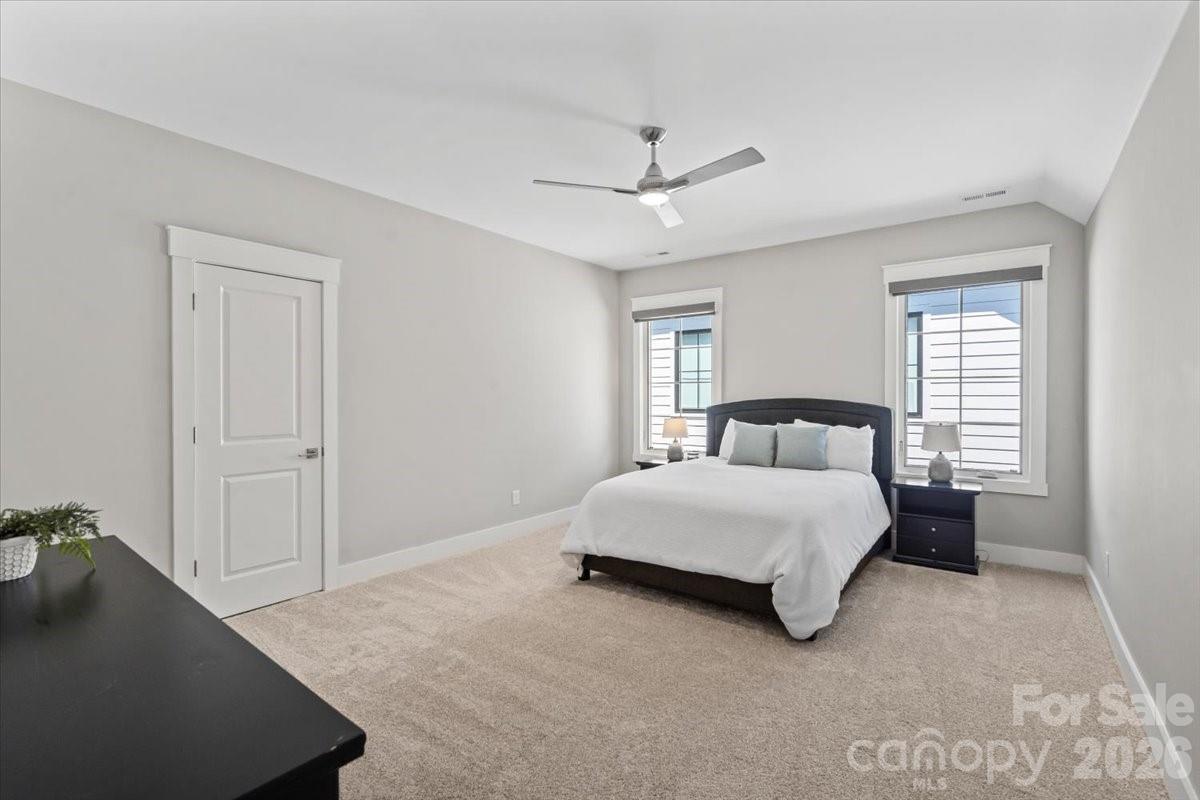14125 Shelburne Village Drive Charlotte NC 28278