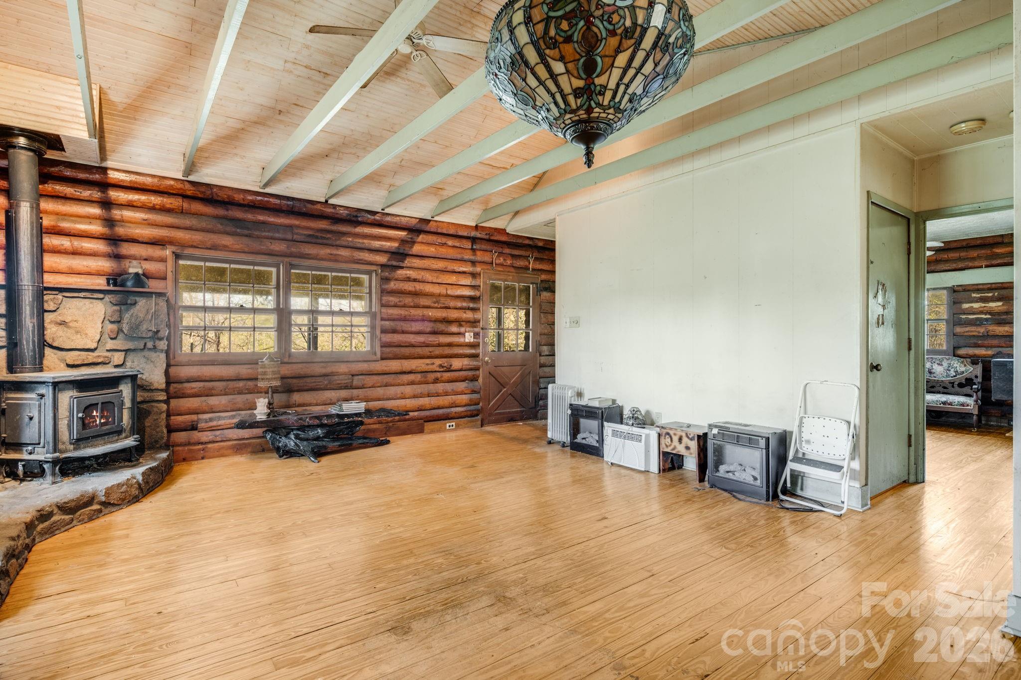 770 Echo Hill Drive Green Mountain NC 28704