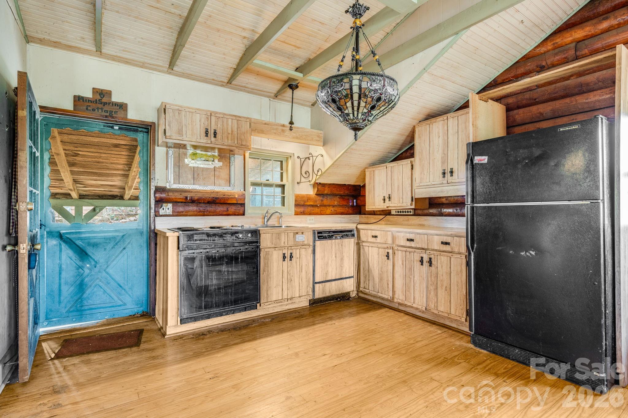 770 Echo Hill Drive Green Mountain NC 28704
