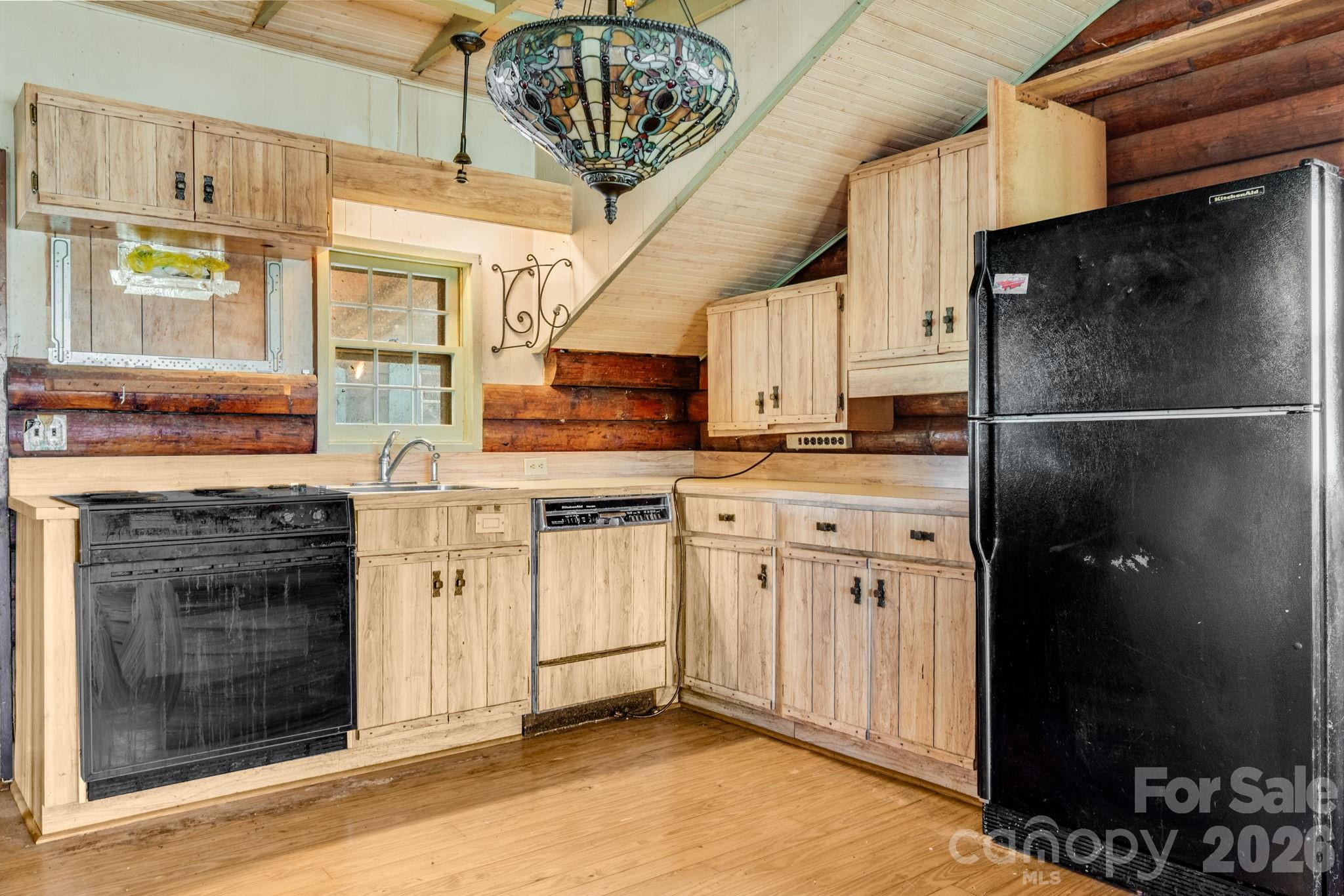 770 Echo Hill Drive Green Mountain NC 28704