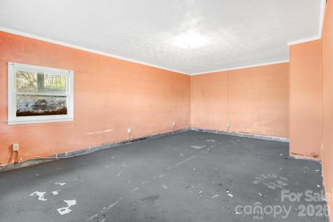 770 Echo Hill Drive Green Mountain NC 28704