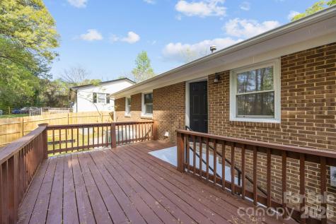 2309 Longleaf Drive Charlotte NC 28210