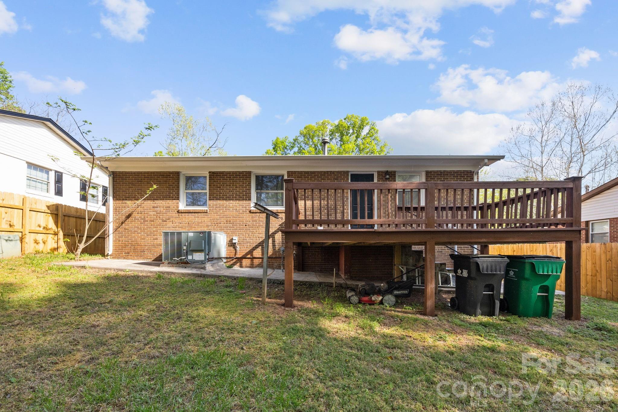 2309 Longleaf Drive Charlotte NC 28210