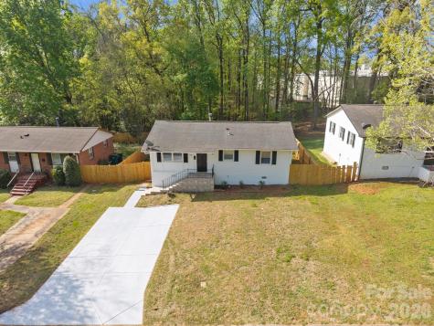 2309 Longleaf Drive Charlotte NC 28210