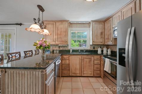 3328 Sulphur Springs Road NE Hickory NC 28601