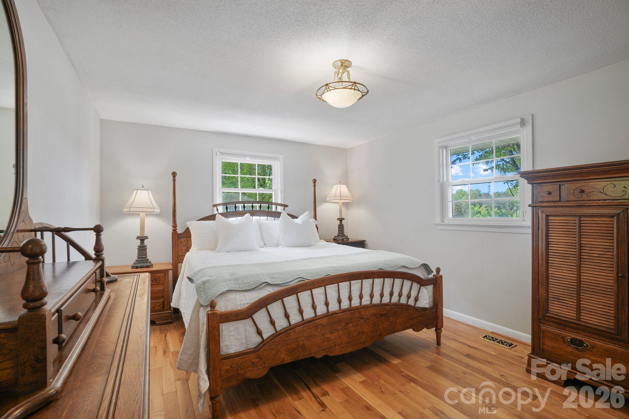 3328 Sulphur Springs Road NE Hickory NC 28601
