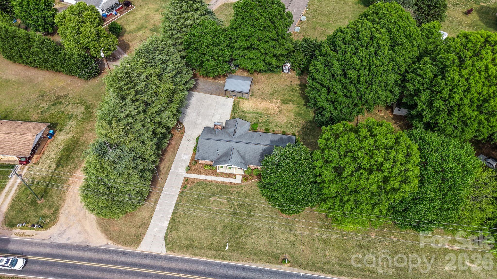 3328 Sulphur Springs Road NE Hickory NC 28601
