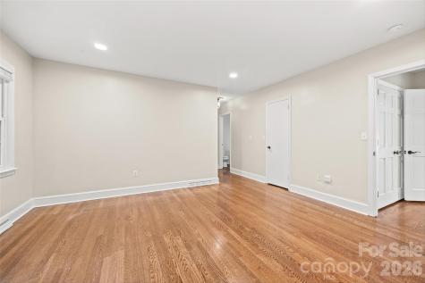946 Scotch Drive Gastonia NC 28054