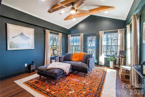 426, 428 Weaver Creek Road Brevard NC 28712