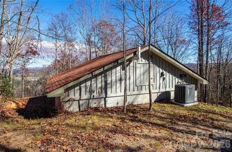426, 428 Weaver Creek Road Brevard NC 28712
