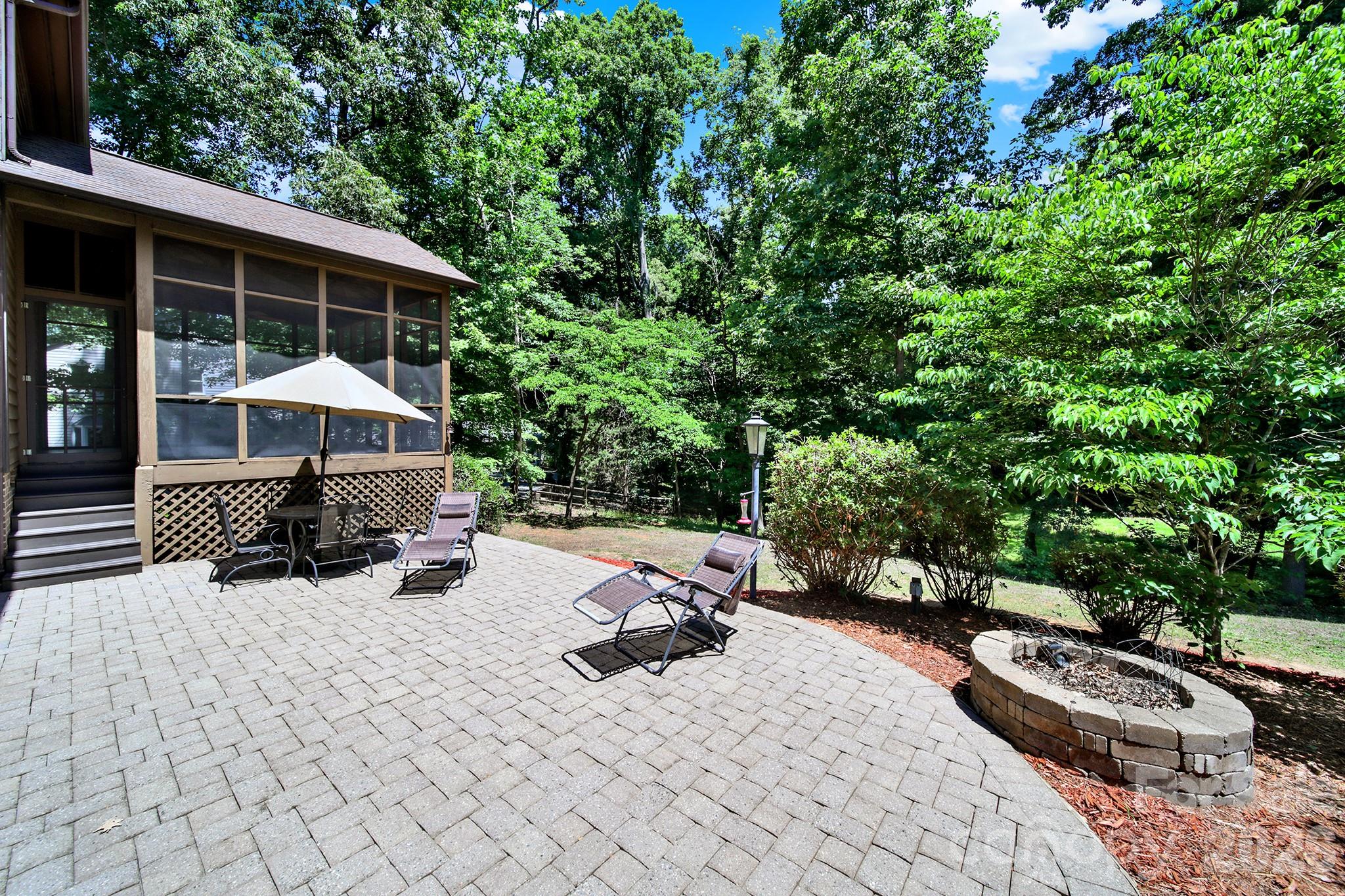 11510 Gelding Drive Charlotte NC 28215