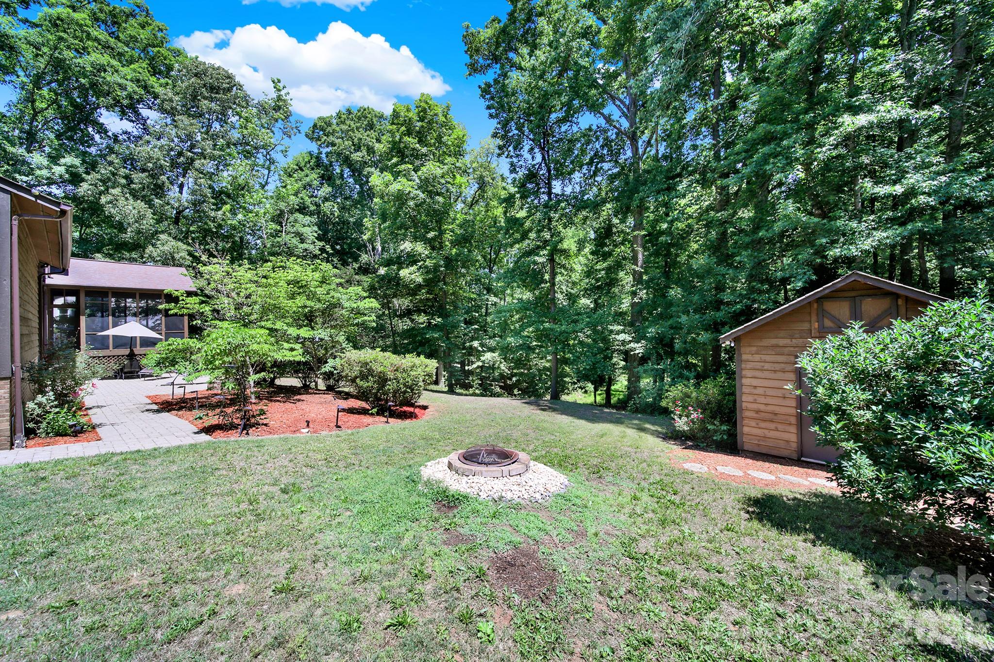 11510 Gelding Drive Charlotte NC 28215
