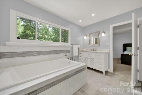 11510 Gelding Drive Charlotte NC 28215