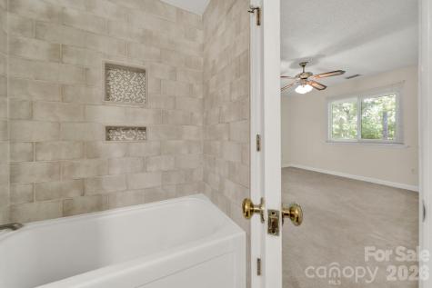 11510 Gelding Drive Charlotte NC 28215