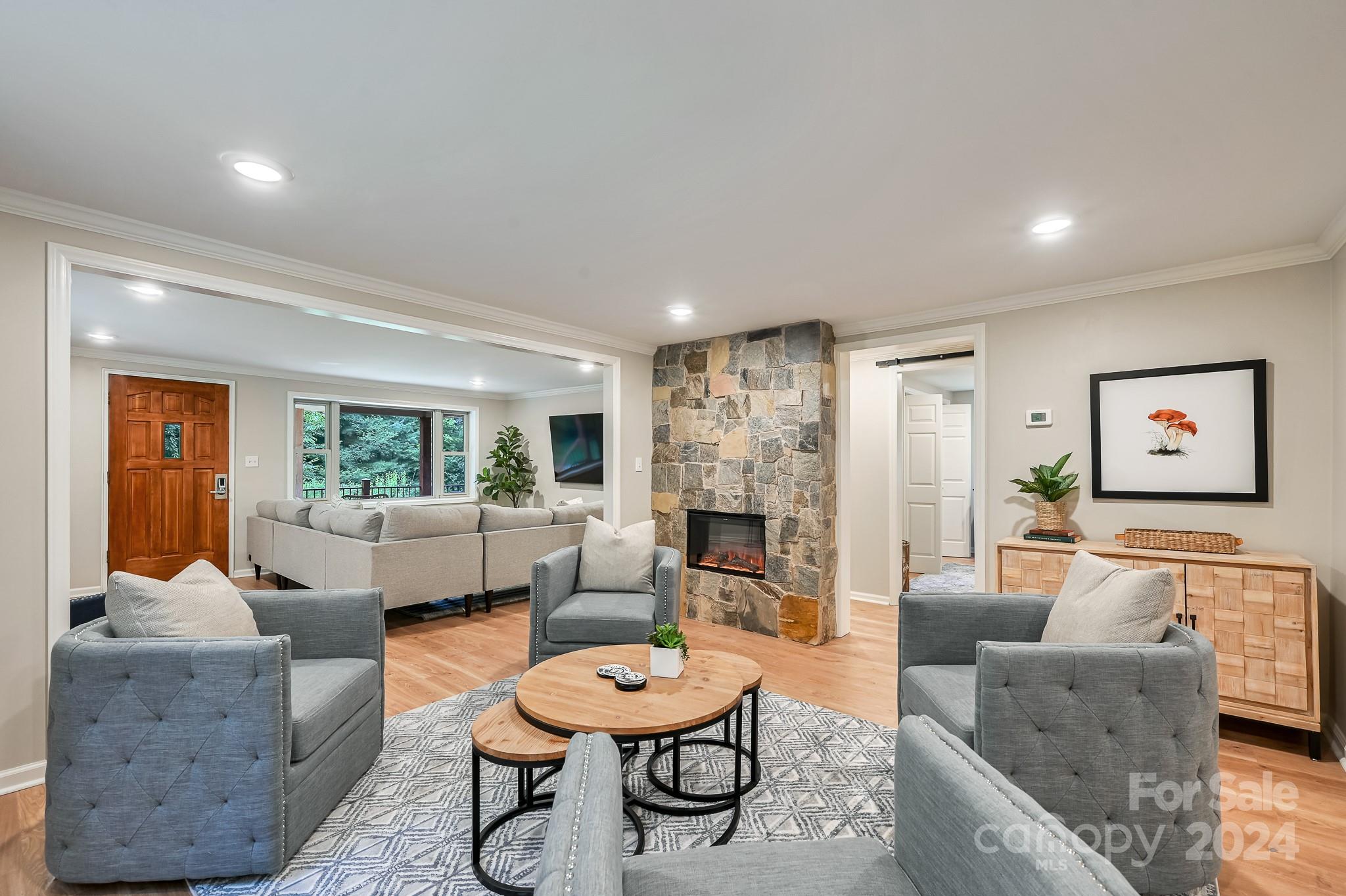 186 Davidson Road Swannanoa NC 28778