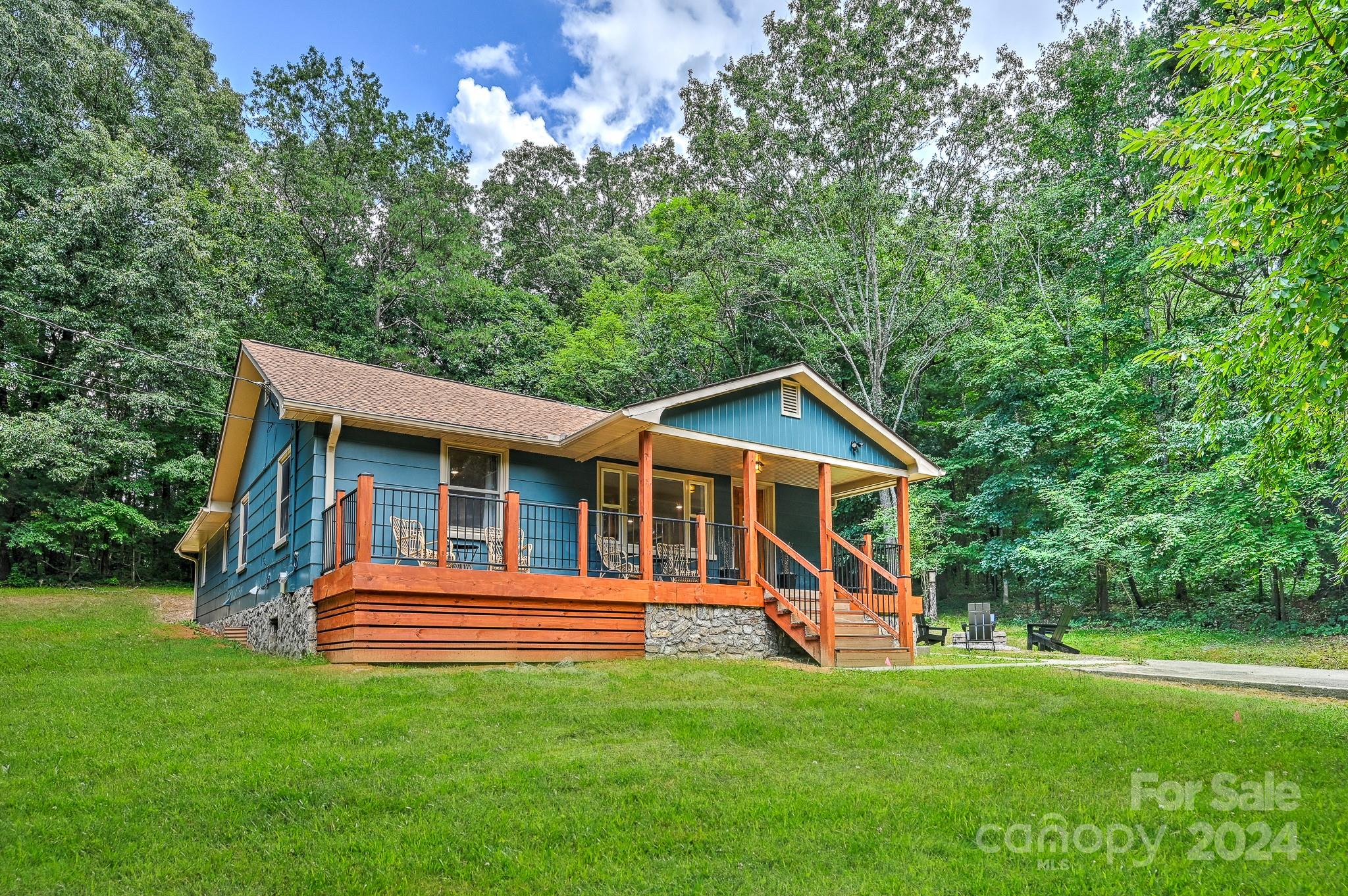 186 Davidson Road Swannanoa NC 28778