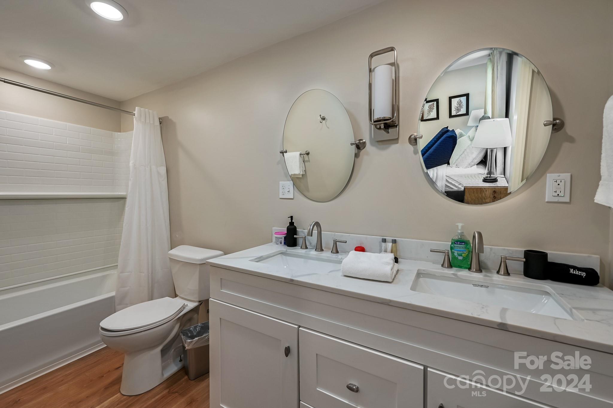 186 Davidson Road Swannanoa NC 28778