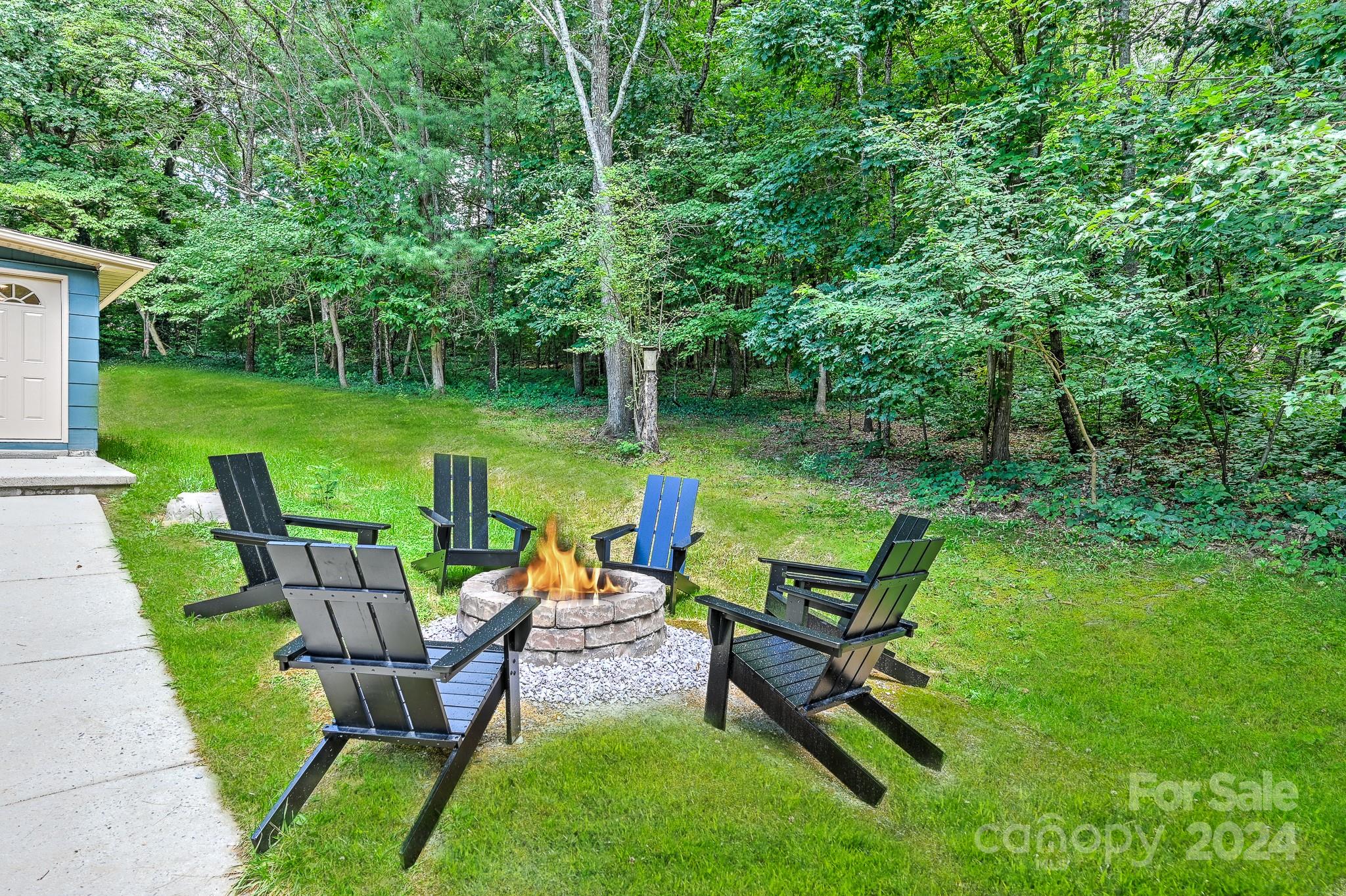 186 Davidson Road Swannanoa NC 28778