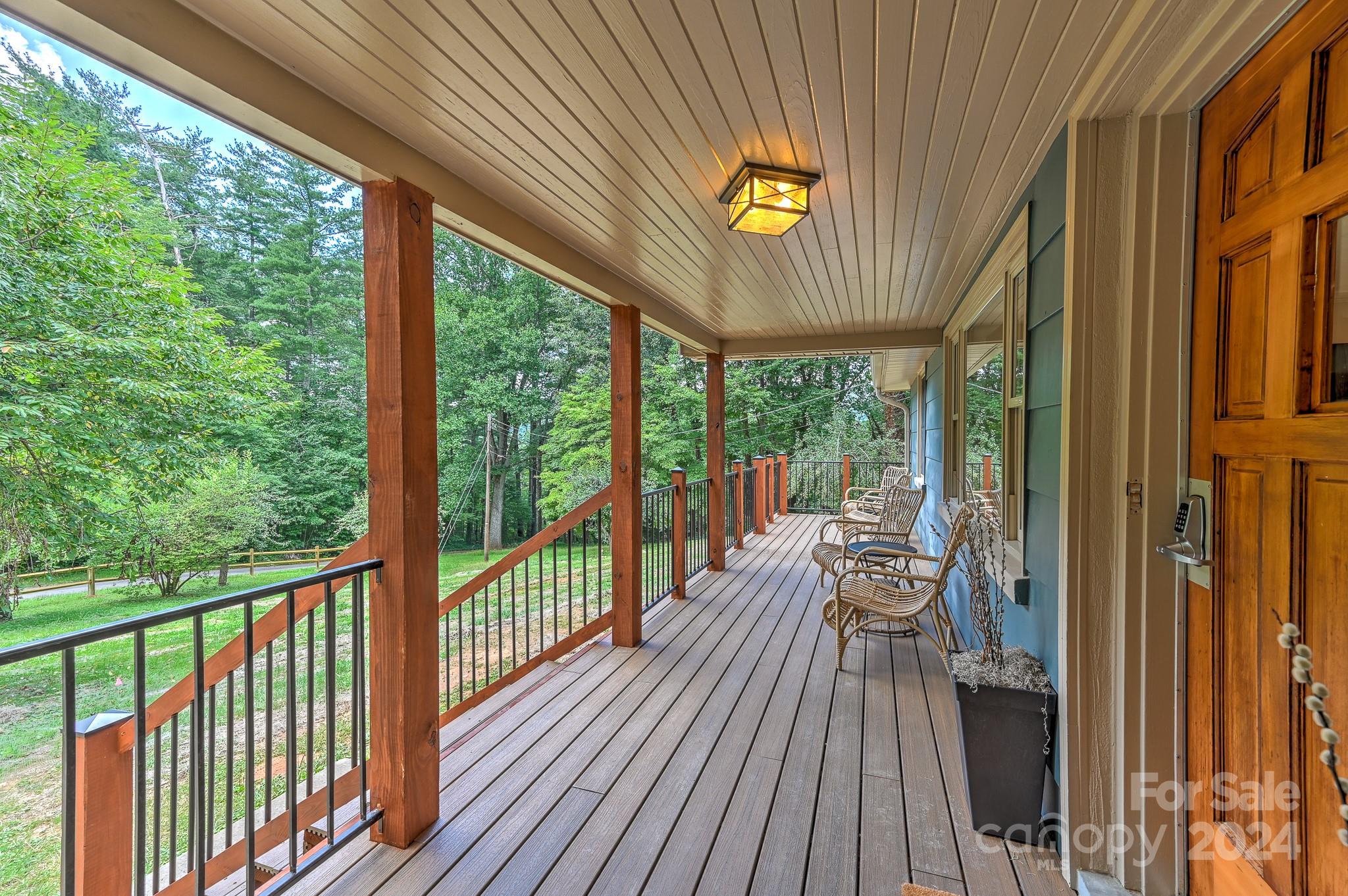 186 Davidson Road Swannanoa NC 28778
