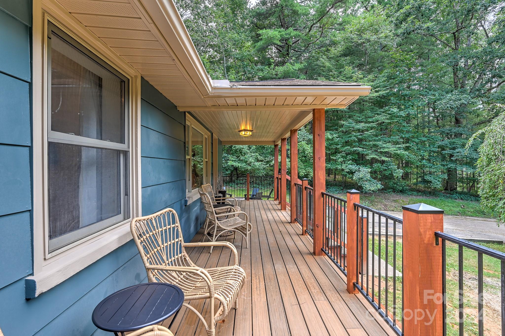 186 Davidson Road Swannanoa NC 28778