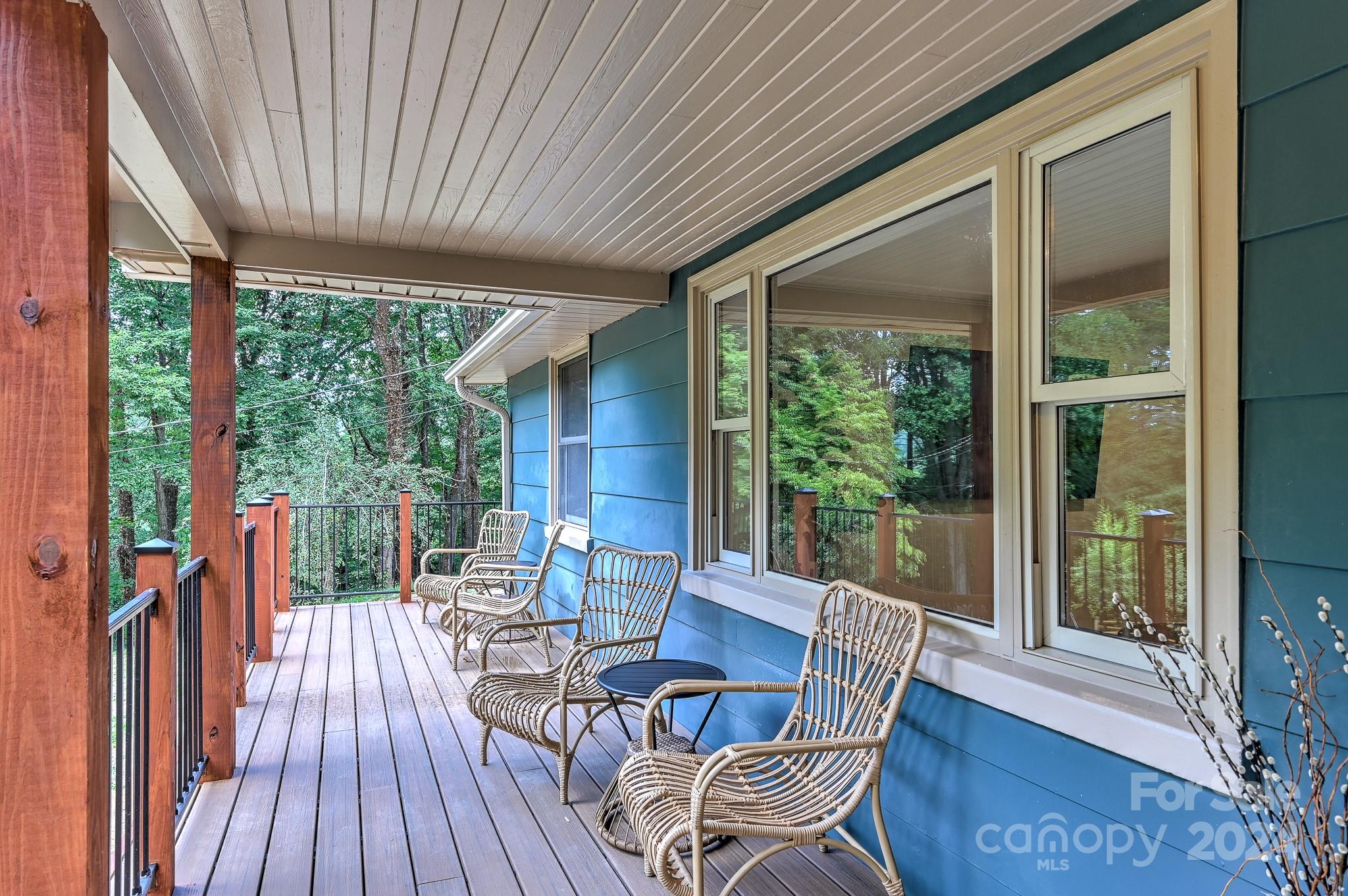 186 Davidson Road Swannanoa NC 28778