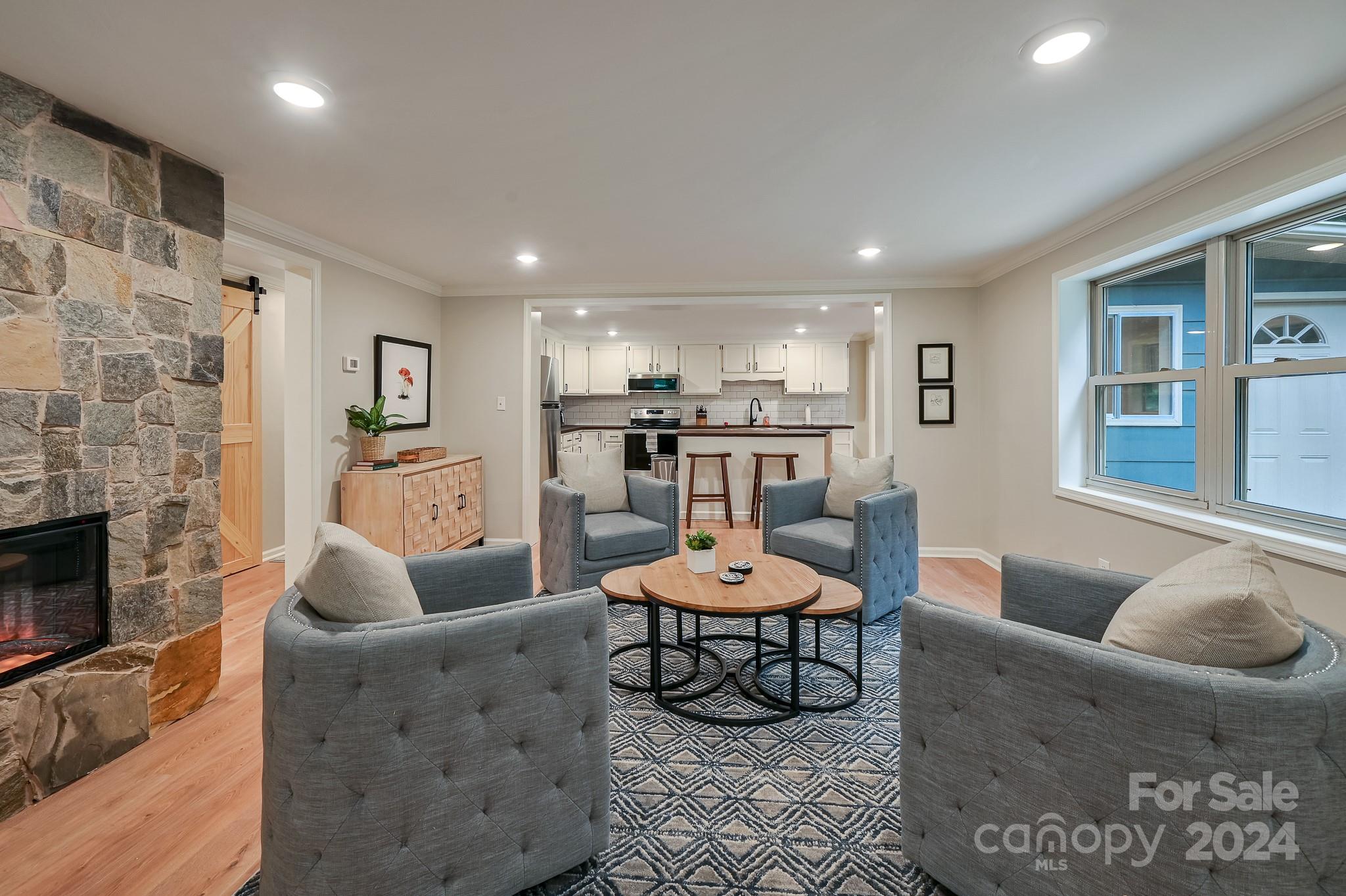 186 Davidson Road Swannanoa NC 28778