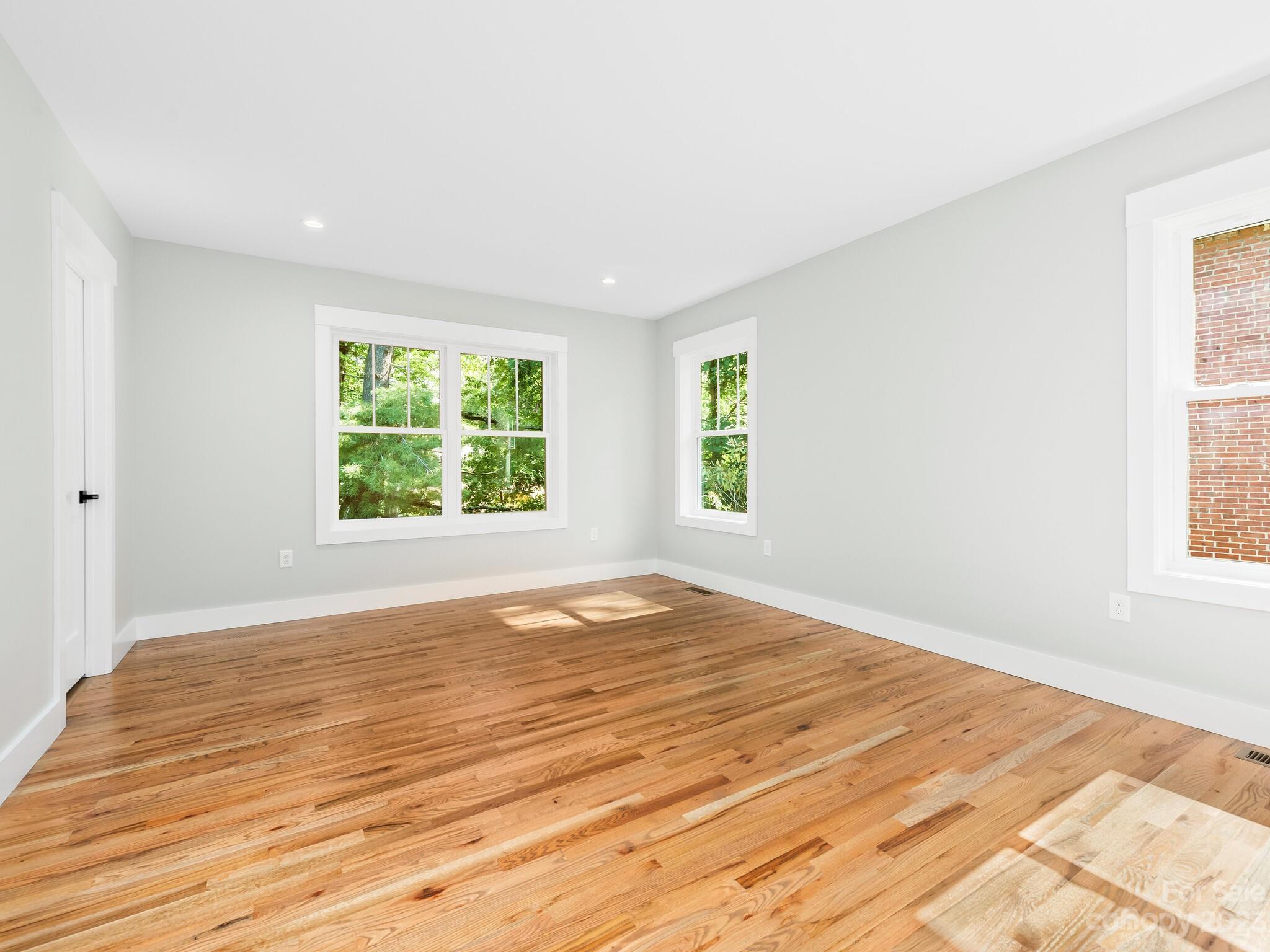 120 White Fawn Place Asheville NC 28801