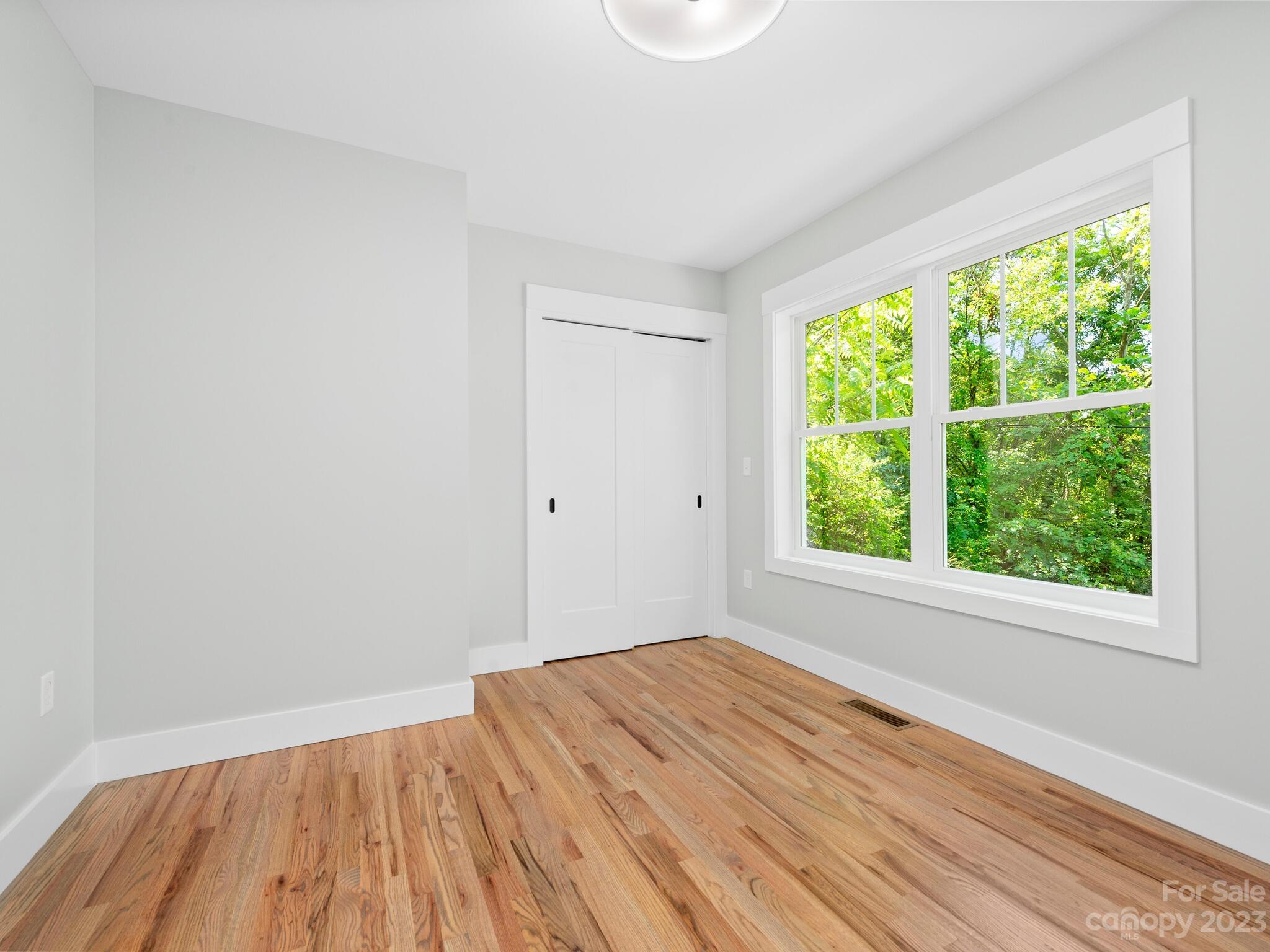 120 White Fawn Place Asheville NC 28801