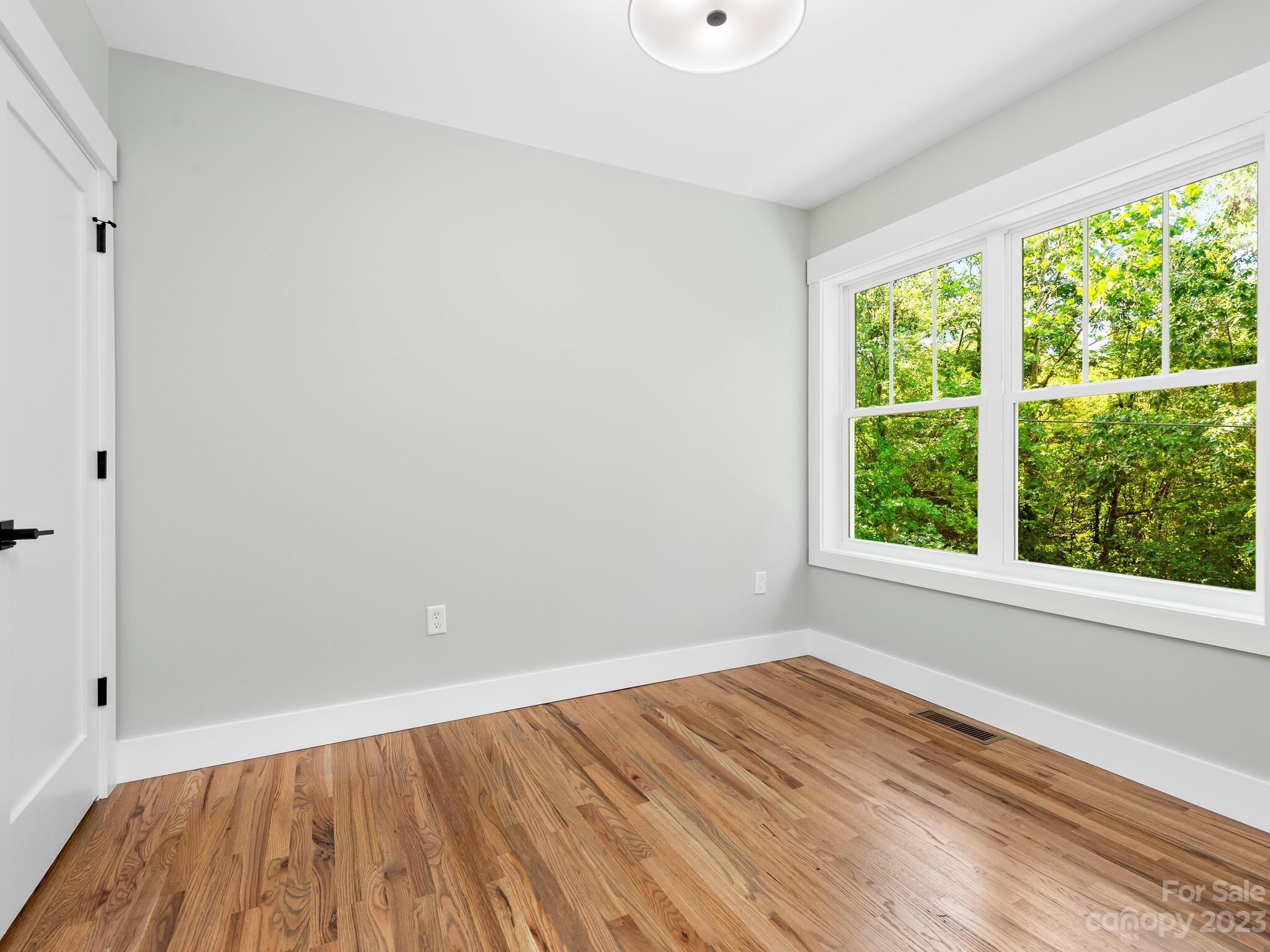 120 White Fawn Place Asheville NC 28801